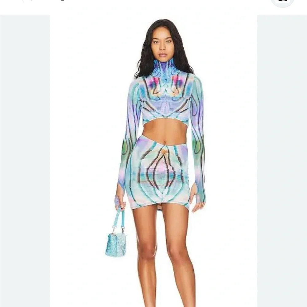 Colorful Abstract Top - Picture 1 of 2